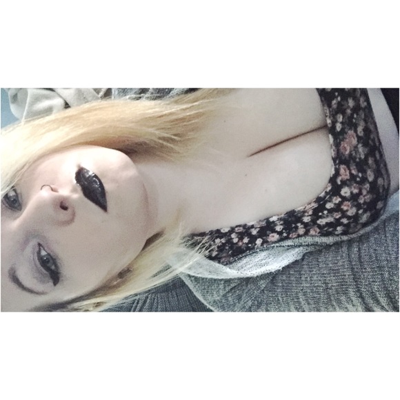 Meet your Posher, Jesse - Picture 2 of 2